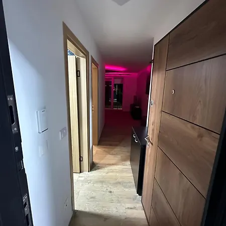 Nobus Jezerska Zvezda A7 Apartment