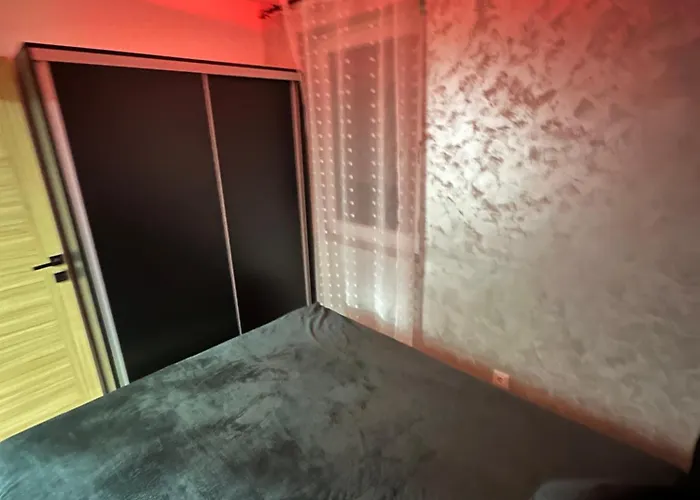 Nobus Jezerska Zvezda A7 *